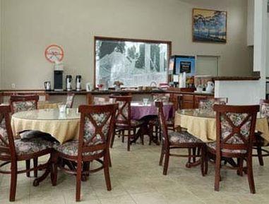 Knights Inn & Suites Seatac Airport ทัควิลา ร้านอาหาร รูปภาพ