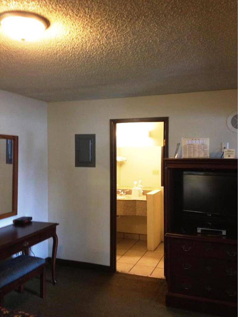 Knights Inn & Suites Seatac Airport ทัควิลา ภายนอก รูปภาพ