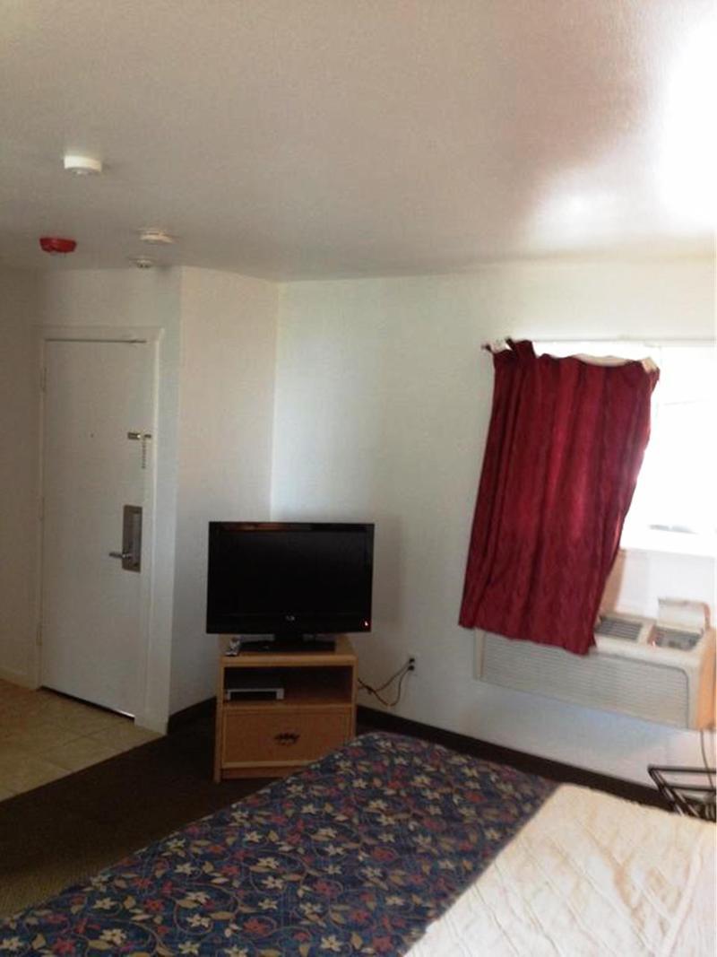 Knights Inn & Suites Seatac Airport ทัควิลา ภายนอก รูปภาพ